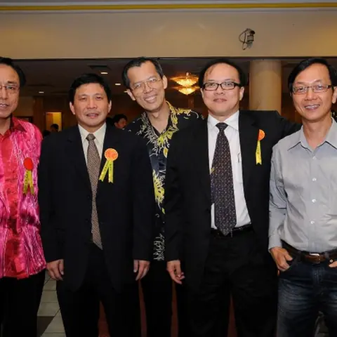 2009-stoba-annual-dinner-1 17