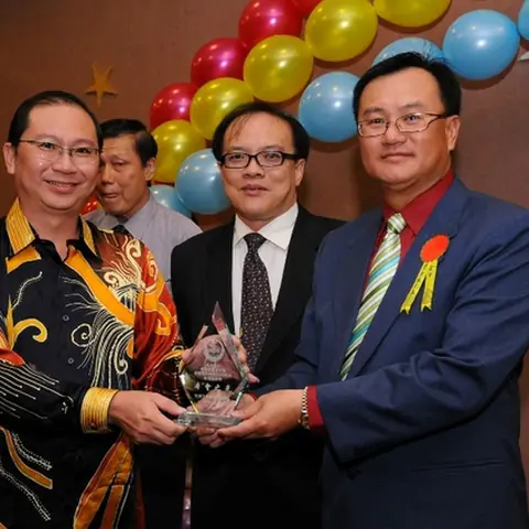 2009-stoba-annual-dinner-1 73