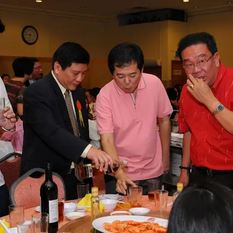2009-stoba-annual-dinner-1 120